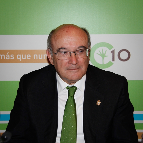 Carlos Carnicer