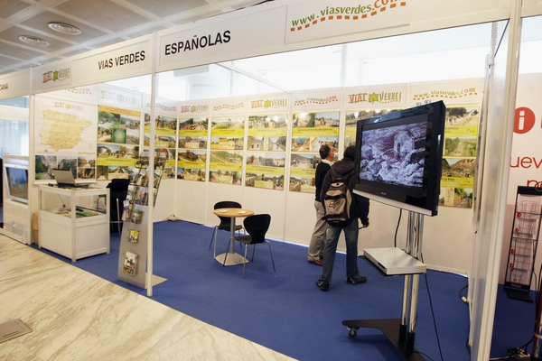 Stand Fundacin de Ferrocarriles Espaoles (FFE) 1